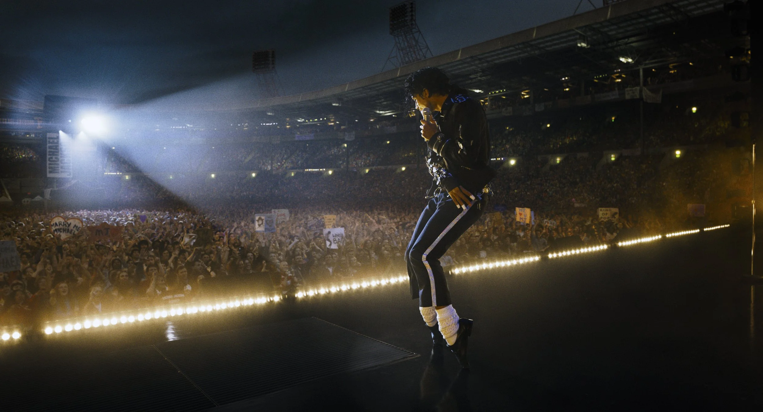Box Office Preview: Michael Jackson Biopic ‘Michael’ Targets $65M–$70M U.S. Opening, Eyeing Music Biopic Record