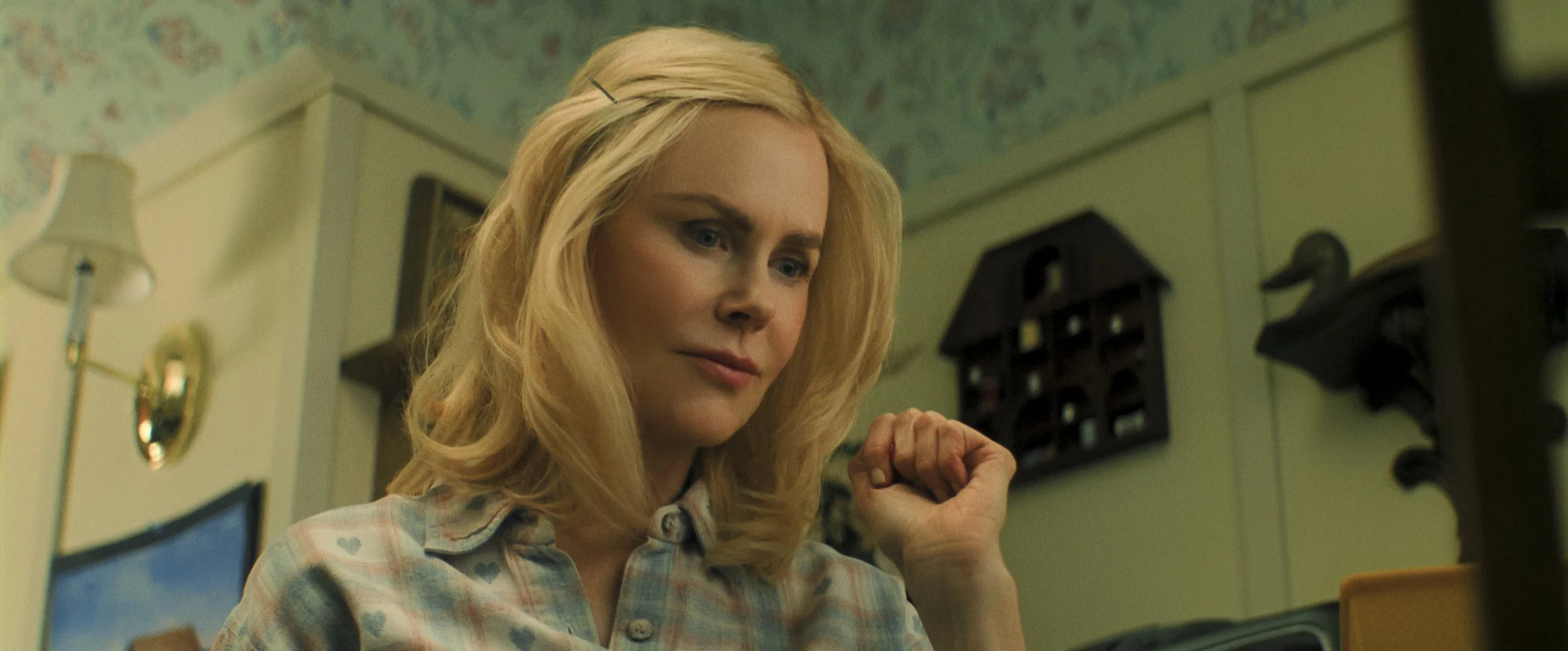‘Holland’ Review: Nicole Kidman Leads Mimi Cave’s Manic Midwestern Thriller — SXSW