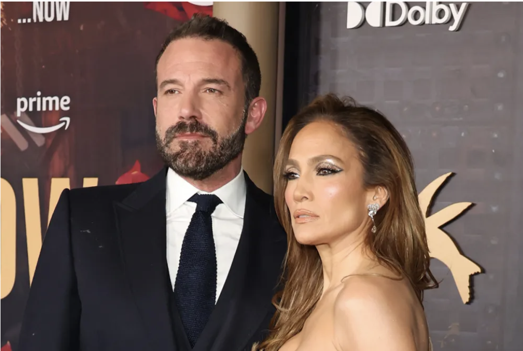 Ben Affleck and Jennifer Lopez: Navigating Divorce in the Public Eye